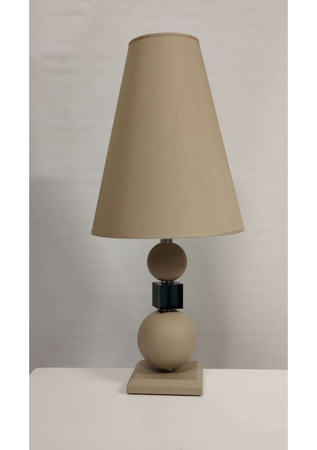 lampada-conica in cristallo e vetro tortora (2 misure) - immagine 3