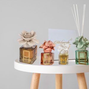 profumatore con orchidea in ceramica di capodimonte (3 misure)