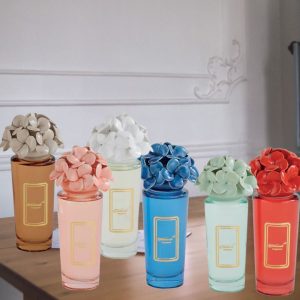 profumatore  bottiglia alta ortensia  in ceramica di capodimonte (250 ML 500 ML)